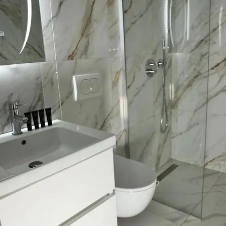 Dream At View Residences טיראנה